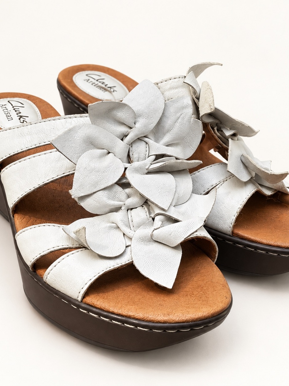 Clarks White Floral Leather Slide Clogs